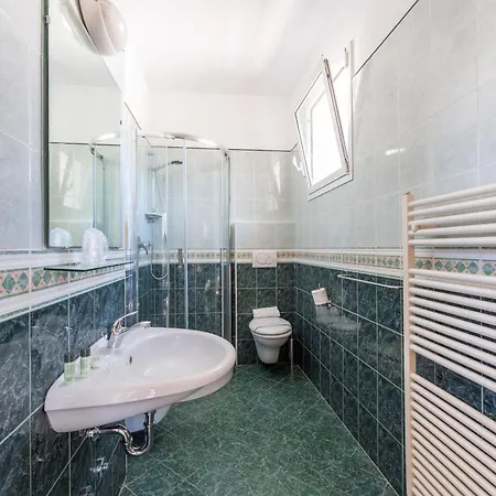 Marconi Mare רימיני