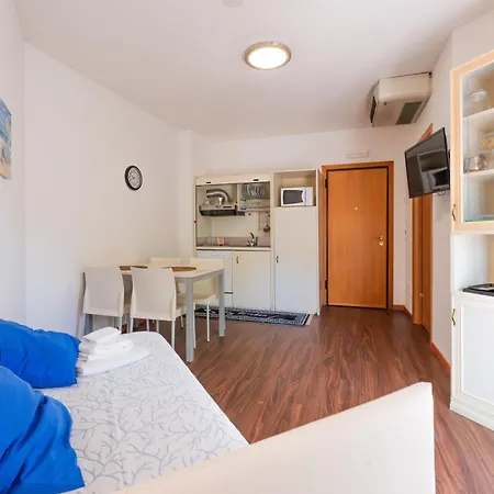 Marconi Mare 3*