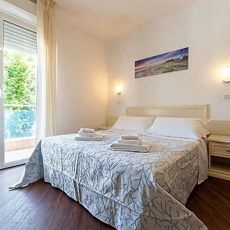 Marconi Mare Aparthotel 3*